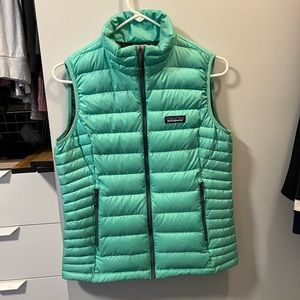 Patagonia Women’s Down Sweater Vest Small